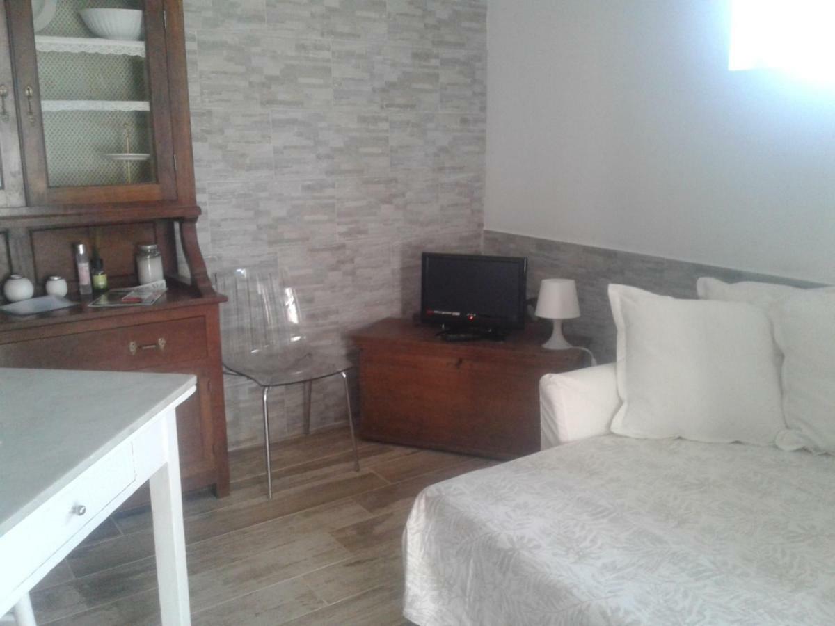 Monolocale Per Coppia Apartment Carrodano Inferiore ภายนอก รูปภาพ